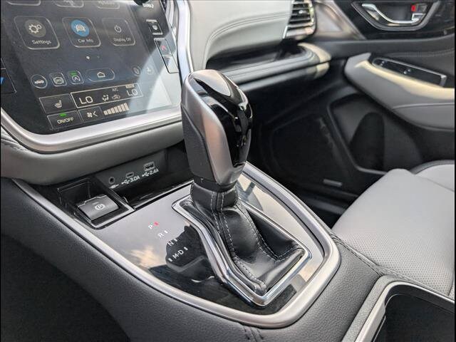 2025 Subaru Outback Limited - Photo 22