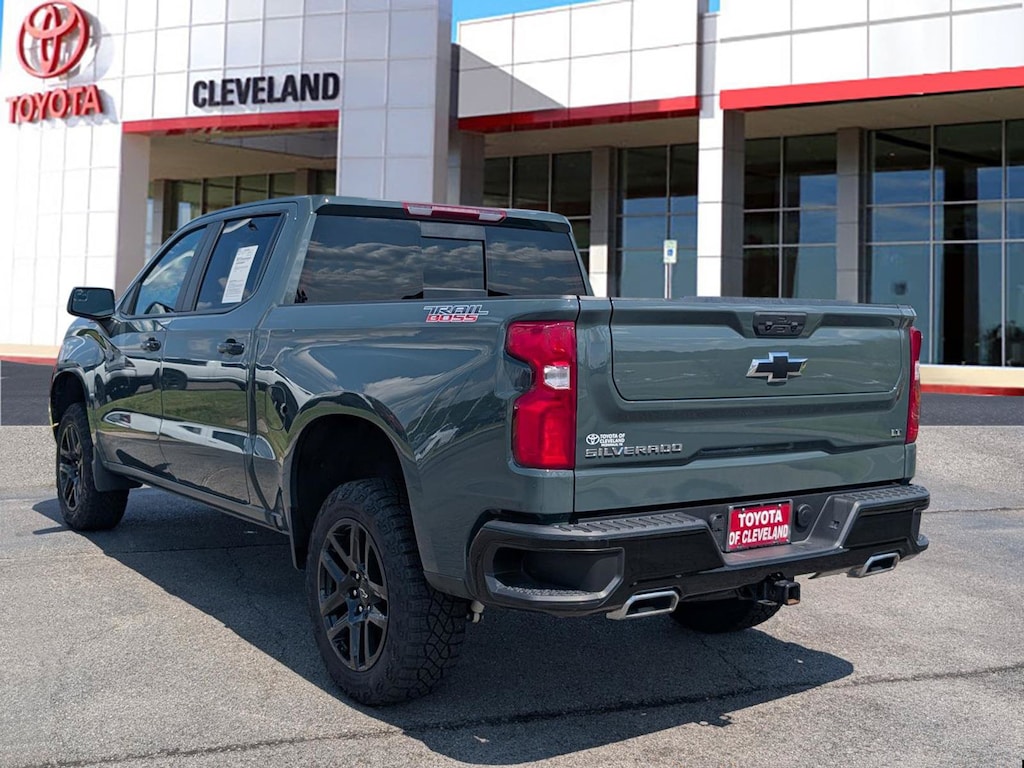 Used 2025 Chevrolet Silverado 1500 Custom Trail Boss Truck Crew Cab