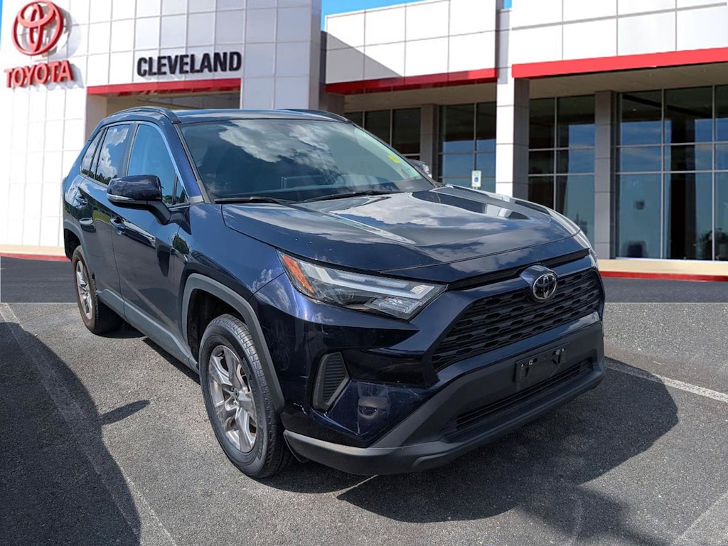 Used 2025 Toyota RAV4 XLE SUV