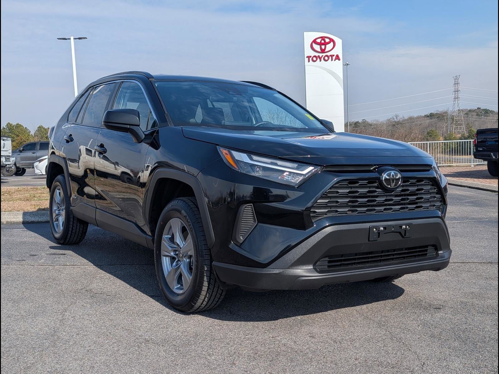 Used 2025 Toyota RAV4 LE with VIN 4T3LWRFVXSU166706 for sale in Northfield, Minnesota