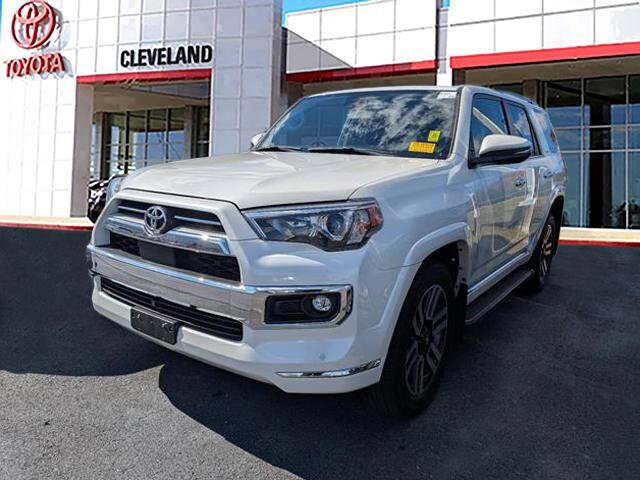2023 Toyota 4Runner Limited photo 3