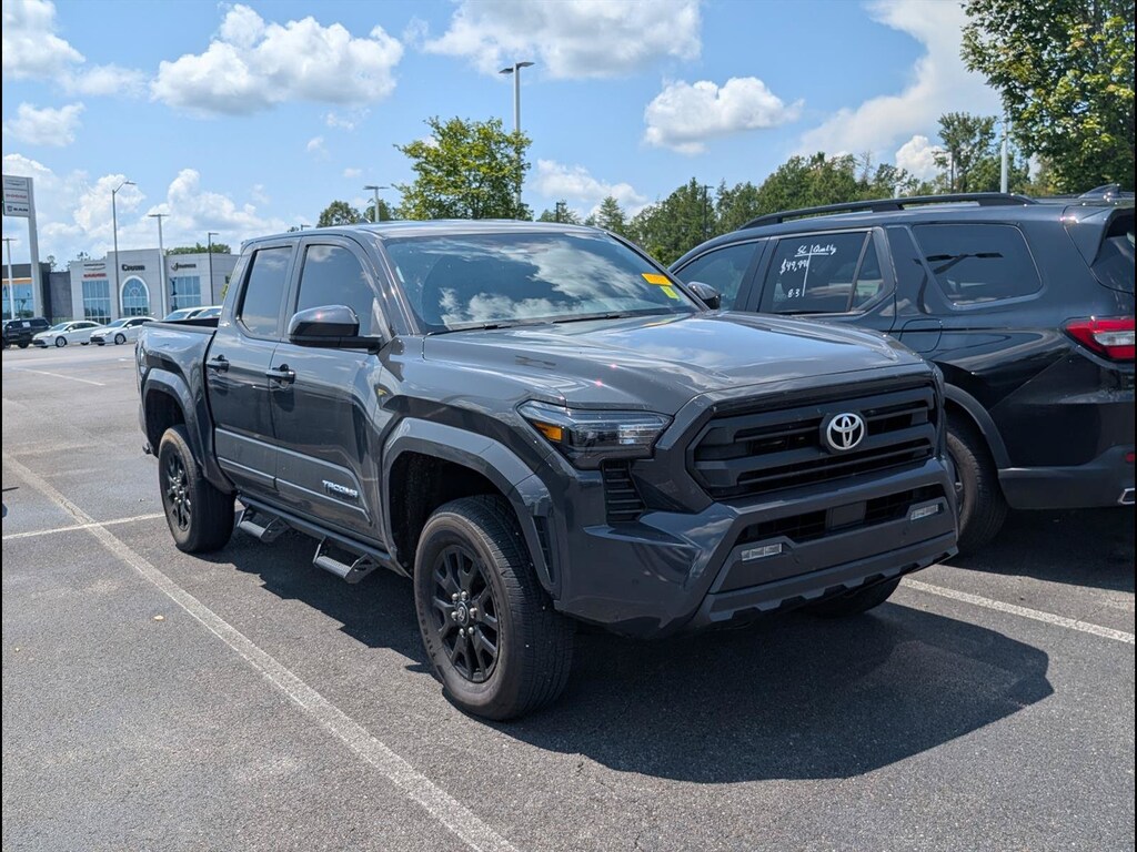 Used 2024 Toyota Tacoma SR5 Truck Double Cab