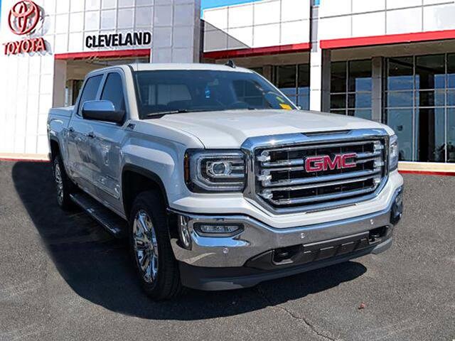 2017 Gmc Sierra 1500 SLT photo 2