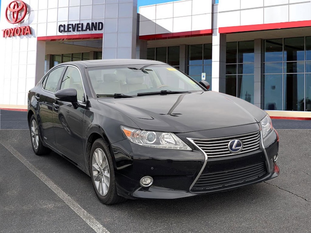 Used 2015 Lexus ES 300h 300h Sedan