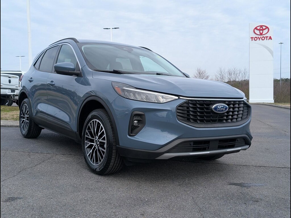 Used 2024 Ford Escape Base SUV