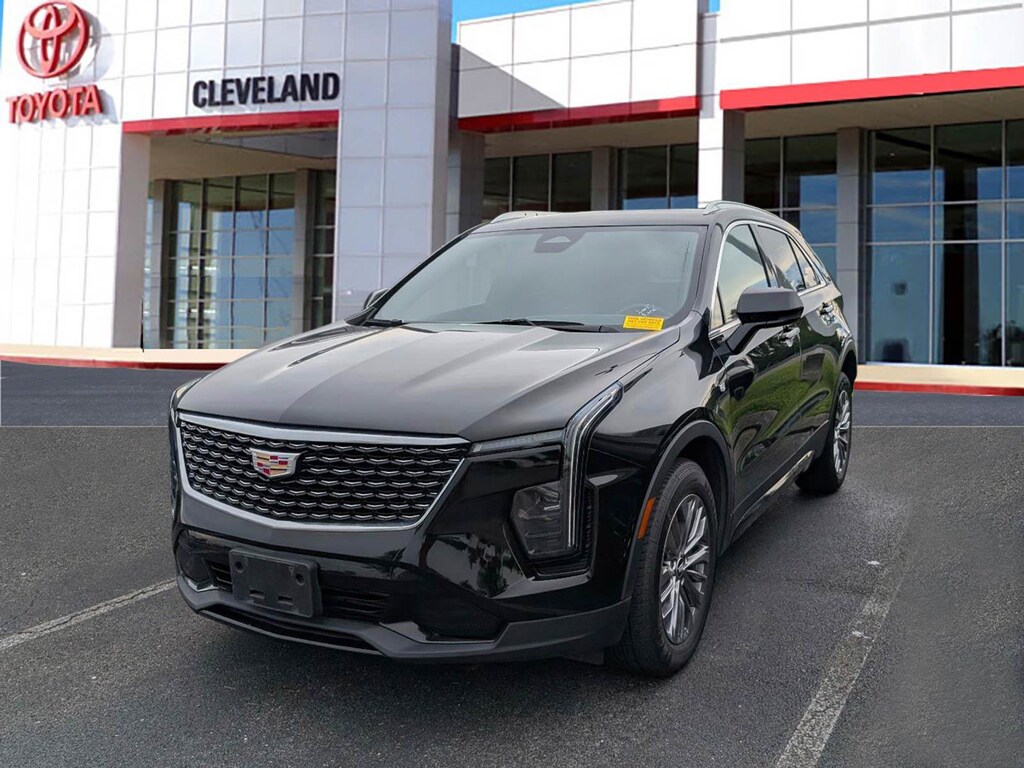 Used 2024 CADILLAC XT4 Premium Luxury SUV