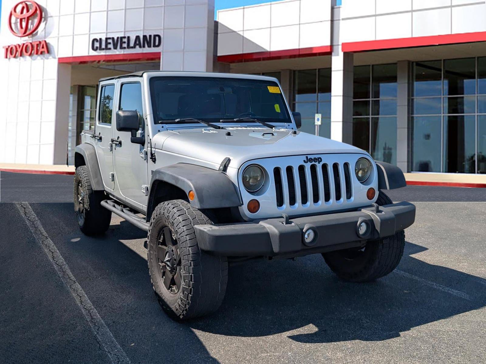 Used 2012 Jeep Wrangler Unlimited Sport with VIN 1C4BJWDG2CL253436 for sale in Mcdonald, TN