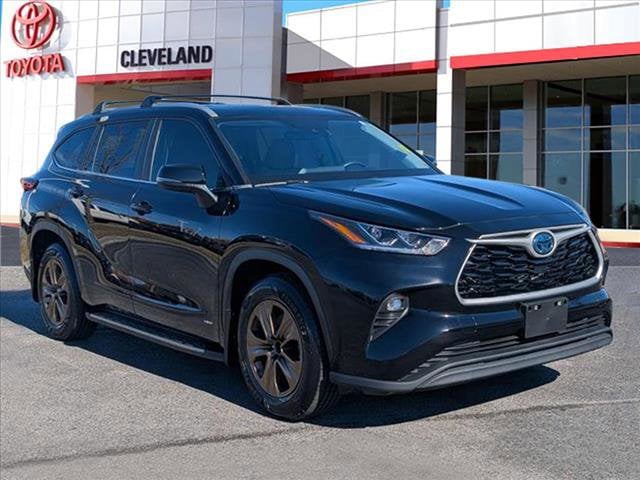 2023 Toyota Highlander Bronze Edition's photo