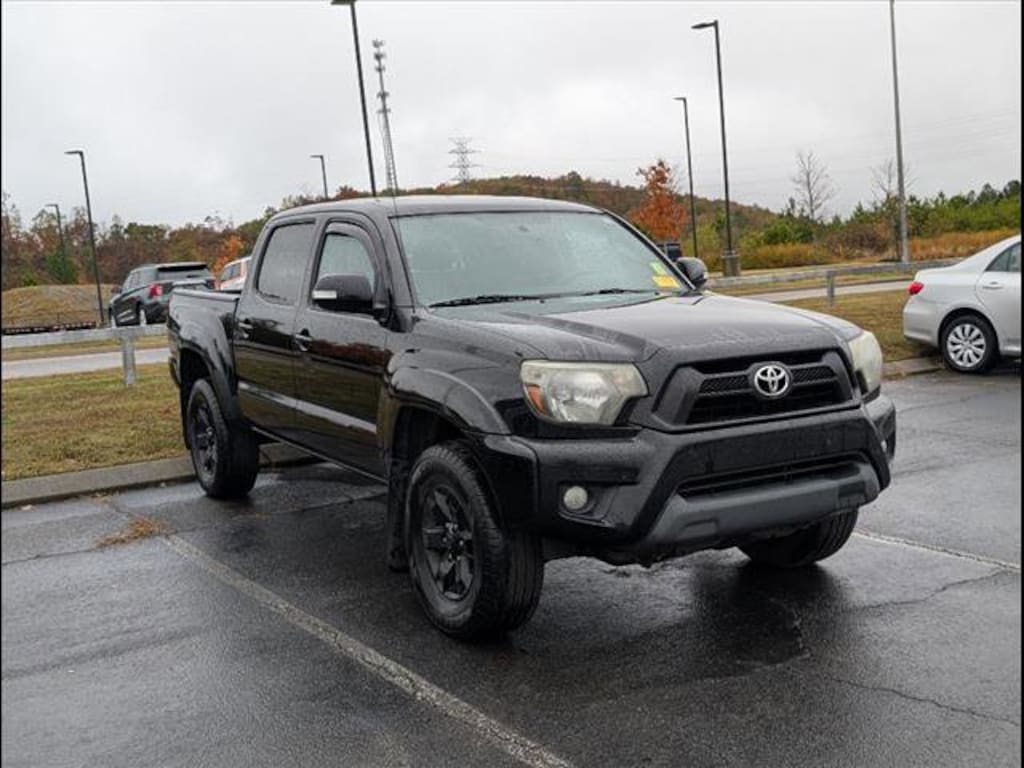 Used 2015 Toyota Tacoma Base V6 Truck Double Cab