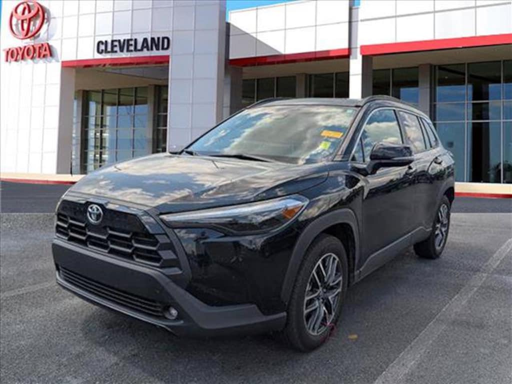 Used 2026 Toyota Corolla Cross XLE SUV