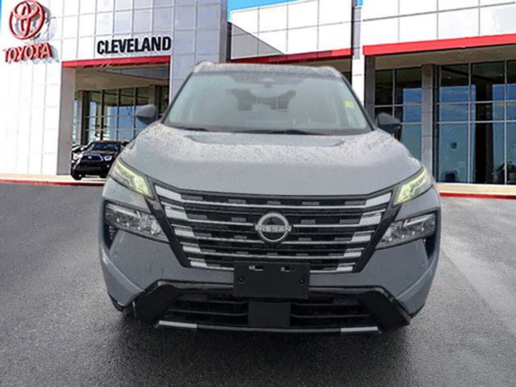 Used 2024 Nissan Rogue Platinum SUV