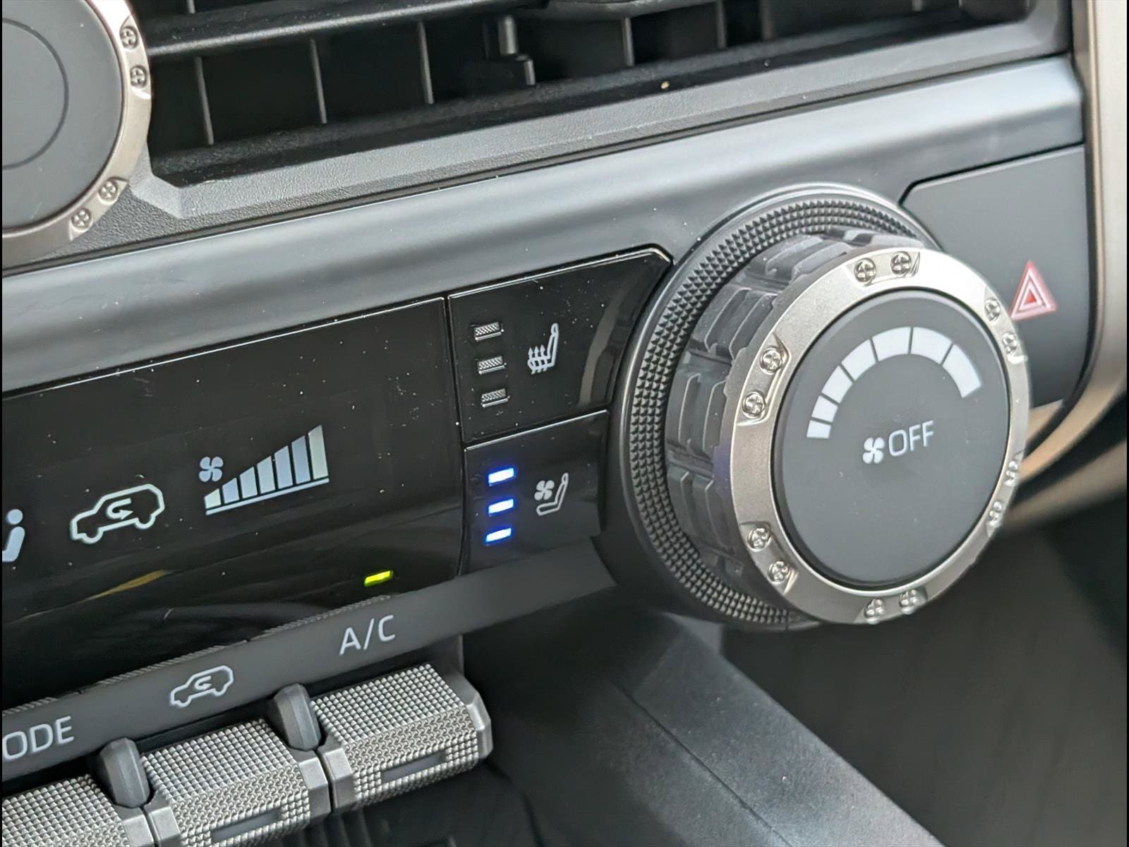 2026 Toyota 4Runner TRD Off-Road Premium - Photo 17