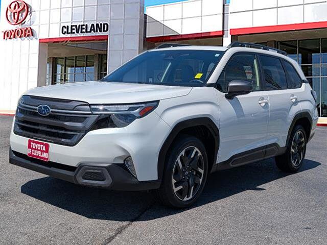 2025 Subaru Forester Limited photo 3
