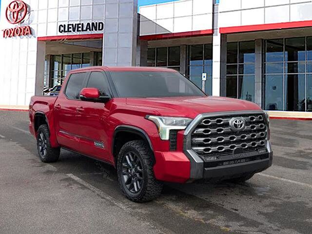 2025 Toyota Tundra Platinum photo 2