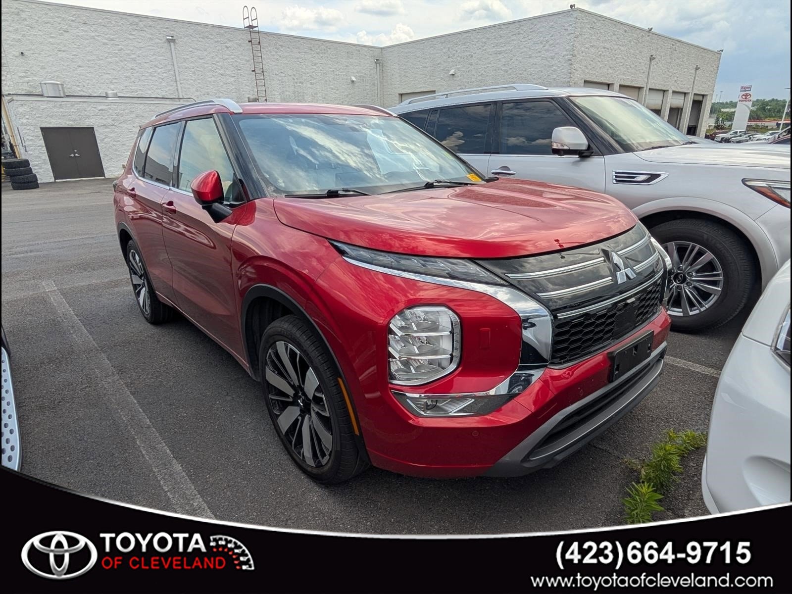 2025 Mitsubishi Outlander SEL S-AWC's photo