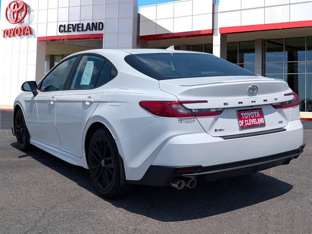 Used 2025 Toyota Camry SE Sedan