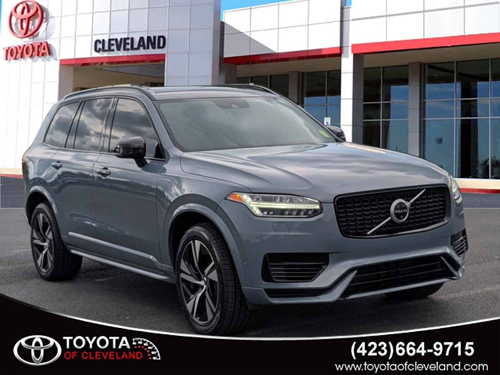 Pre-Owned 2021 Volvo XC90 Recharge Plug-In Hybrid T8 R-Design 7 Passenger