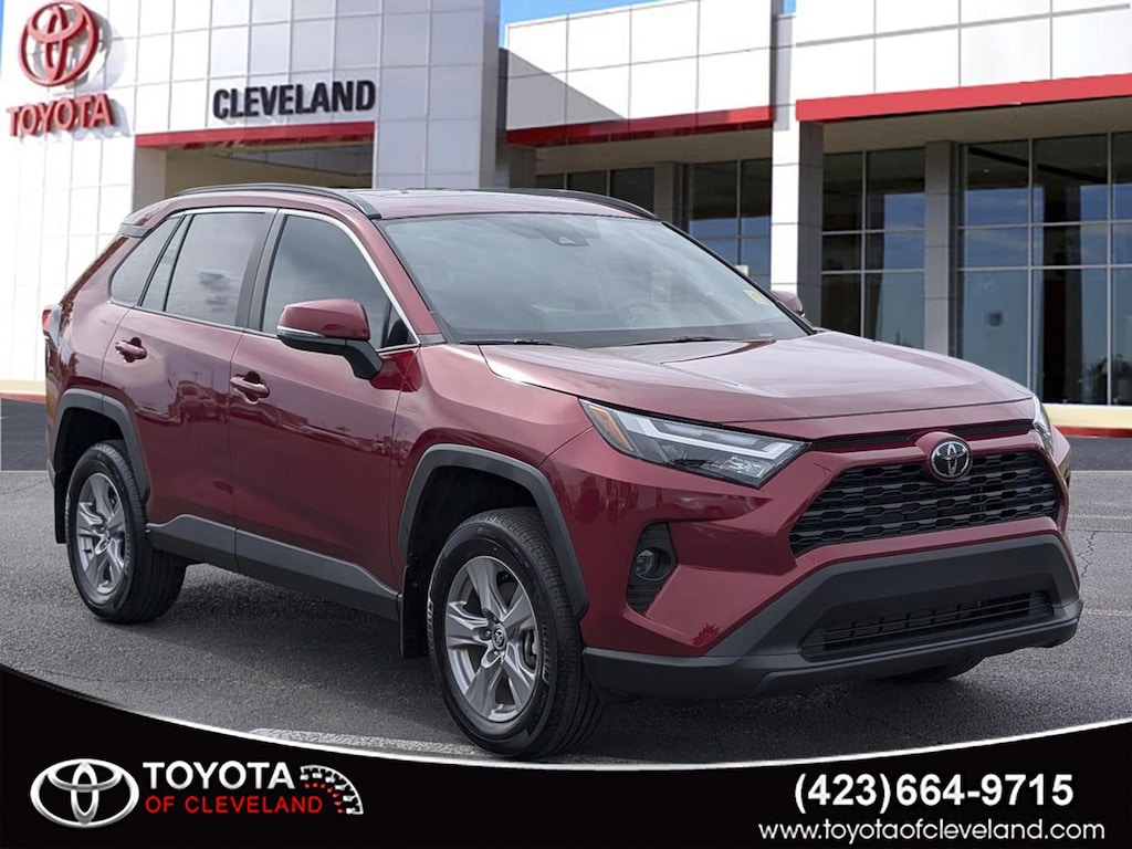 Used 2025 Toyota RAV4 XLE SUV