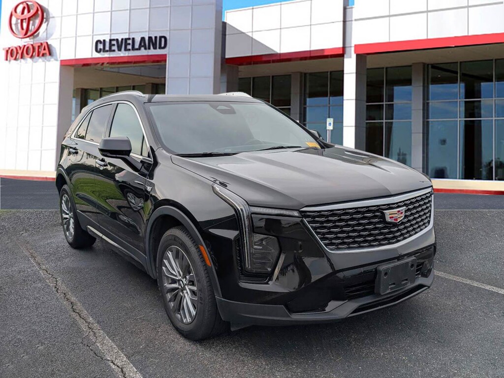 Used 2024 CADILLAC XT4 Premium Luxury SUV