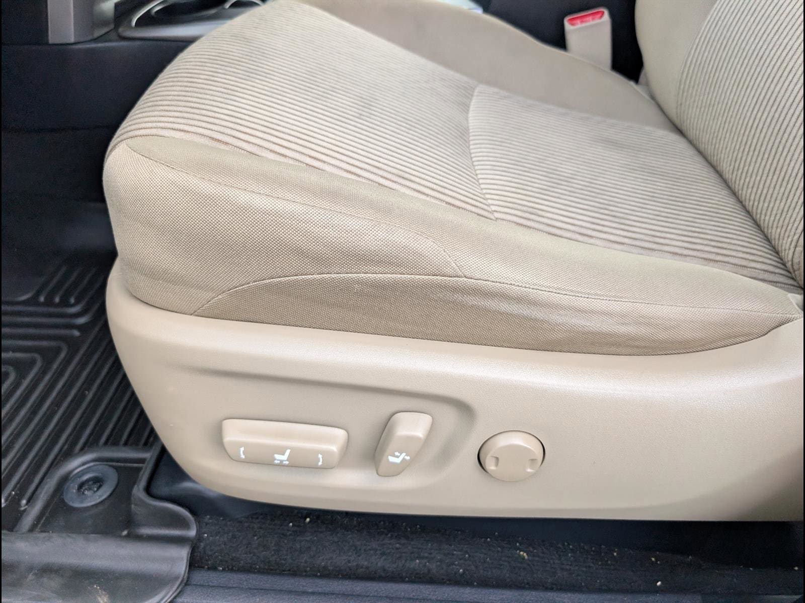 2021 Toyota 4Runner SR5 - Photo 10