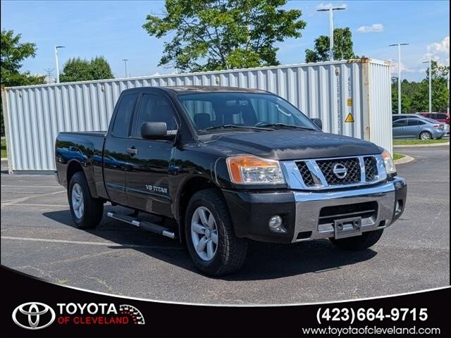 Galaxy Black 2010 Nissan Titan SE King Cab Pickup Truck 4X2 Automatic