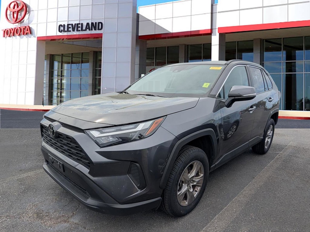 Used 2025 Toyota RAV4 XLE SUV