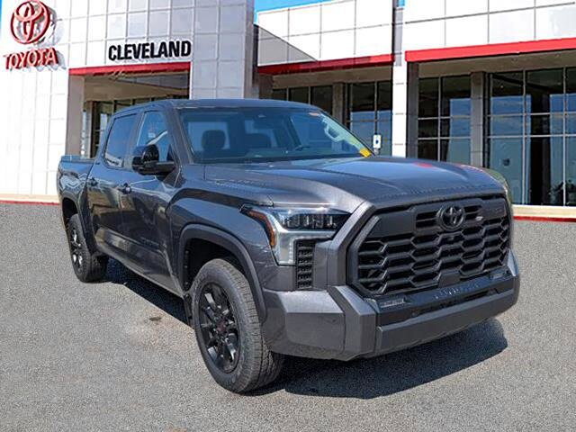 2024 Toyota Tundra Limited photo 2