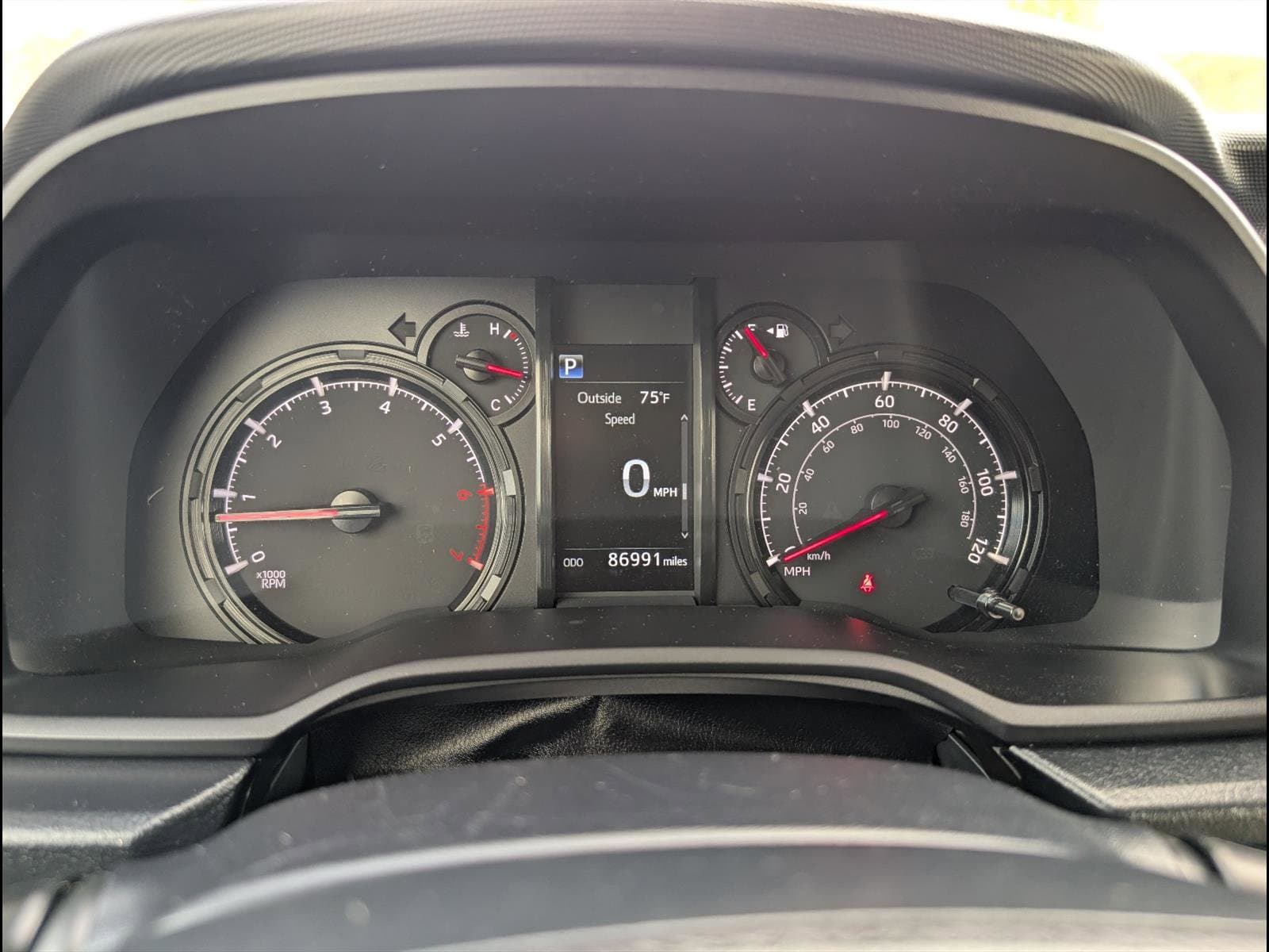 2021 Toyota 4Runner SR5 - Photo 13