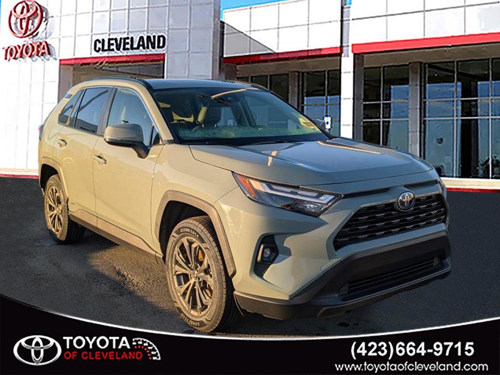 2022 Toyota RAV4 XLE Premium's photo