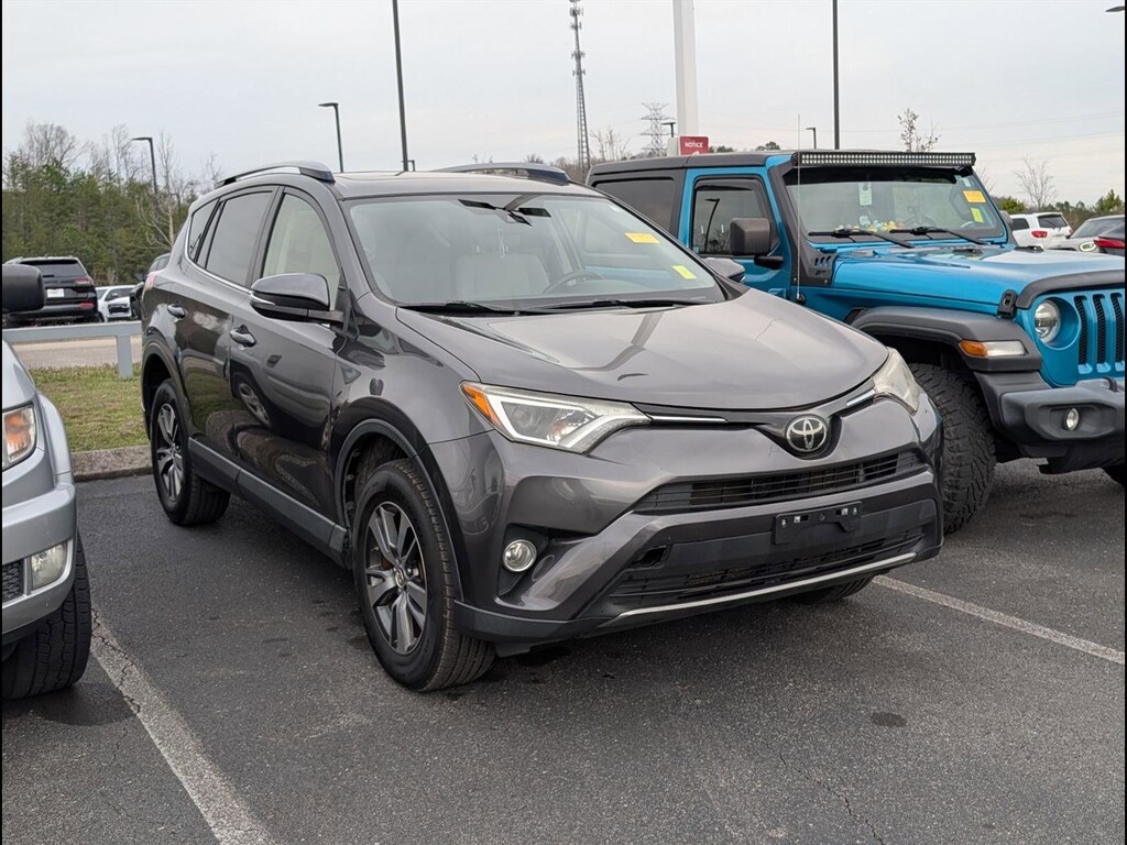 Used 2018 Toyota RAV4 XLE SUV