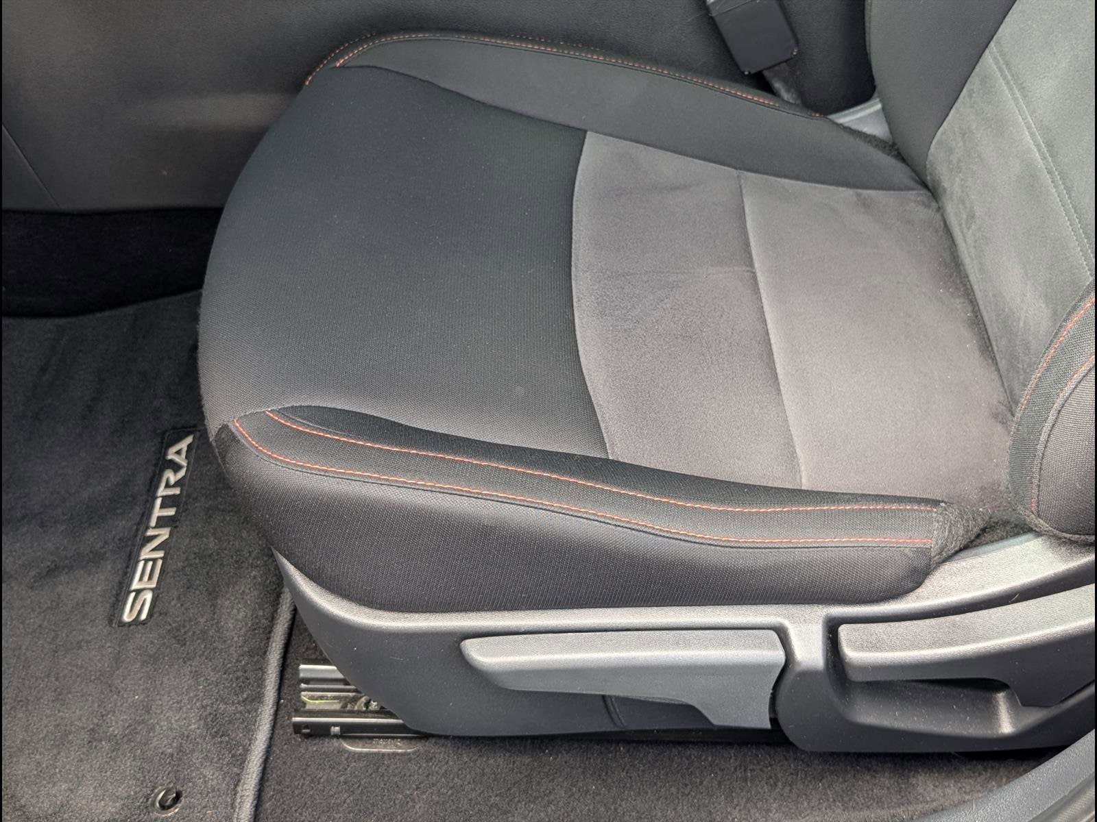 2024 Nissan Sentra SR - Photo 10