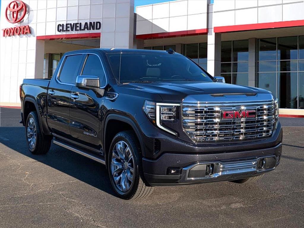 2026 GMC Sierra 1500 Denali's photo
