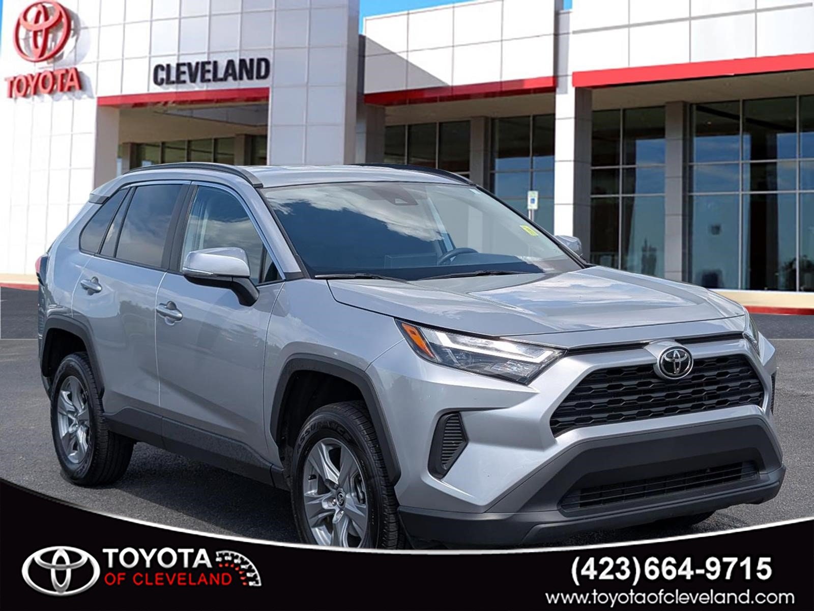 Pre-Owned 2025 Toyota RAV4 XLE