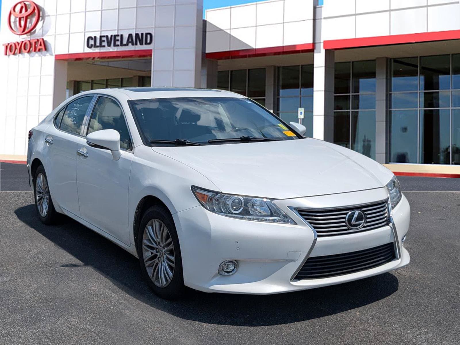 Used 2014 Lexus ES 350 with VIN JTHBK1GG0E2121987 for sale in Mcdonald, TN