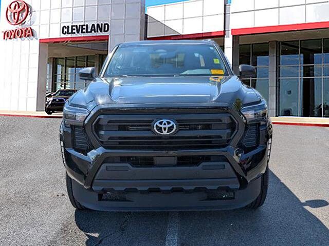 2024 Toyota Tacoma SR photo 3