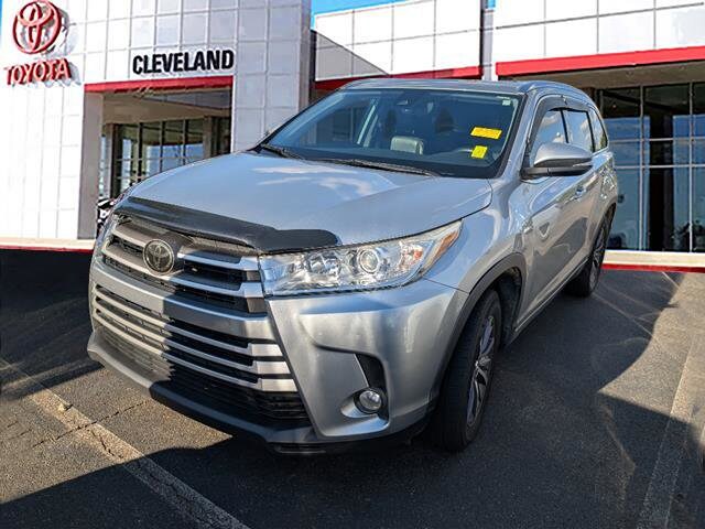 2018 Toyota Highlander XLE photo 2