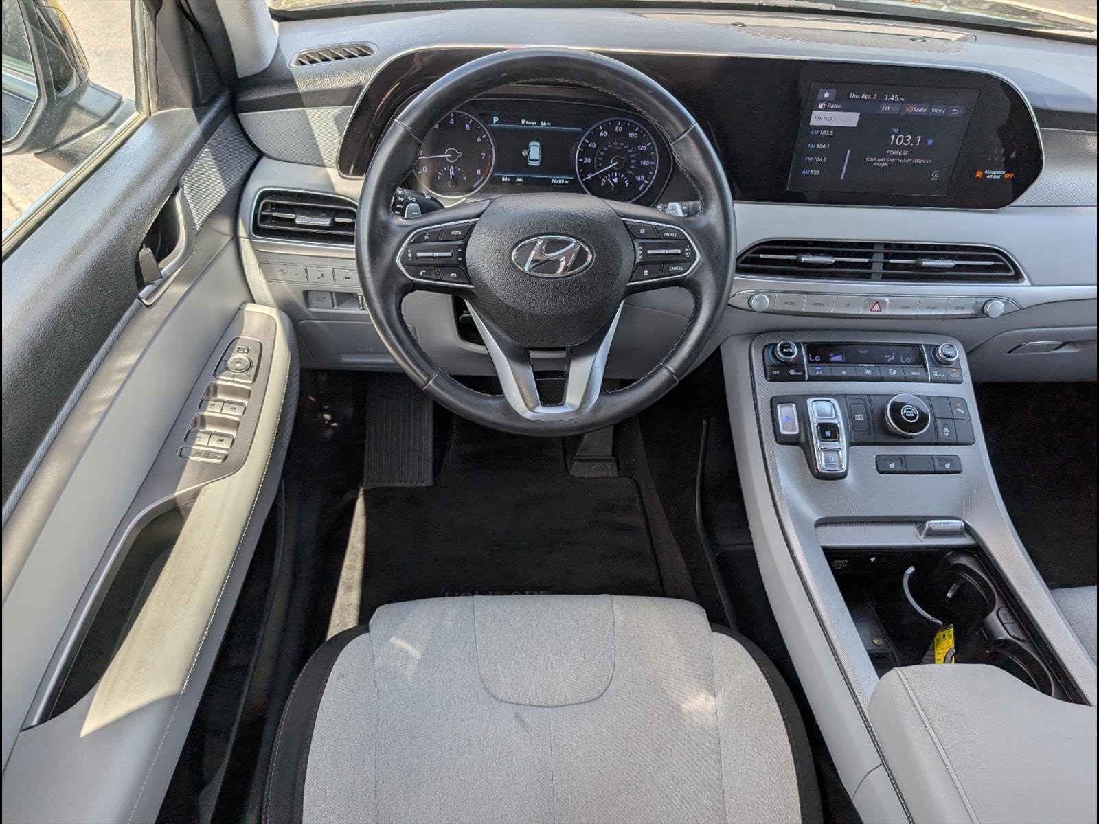 View vehicle photo 7