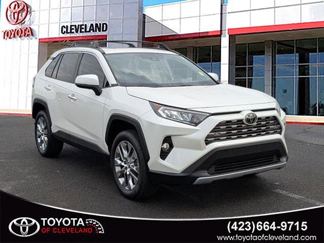 2021 Toyota RAV4 Limited's photo