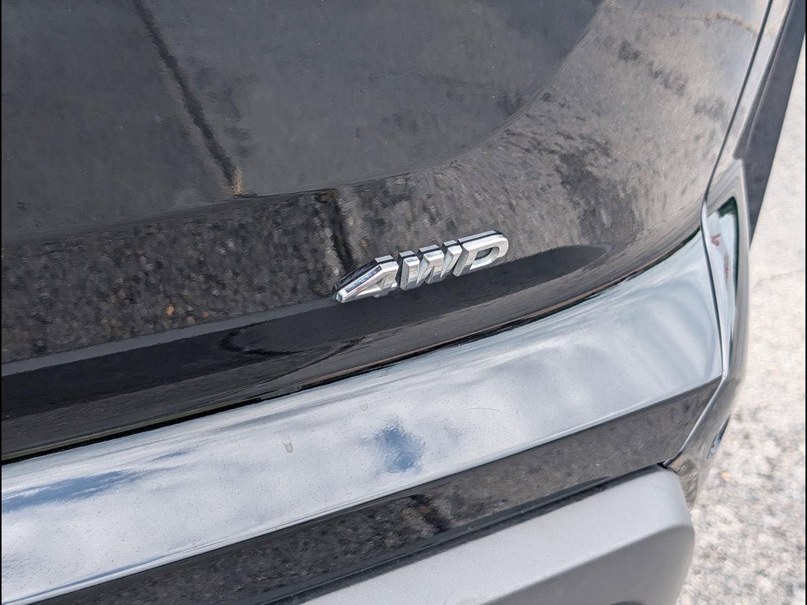 2025 Nissan Pathfinder SV - Photo 18