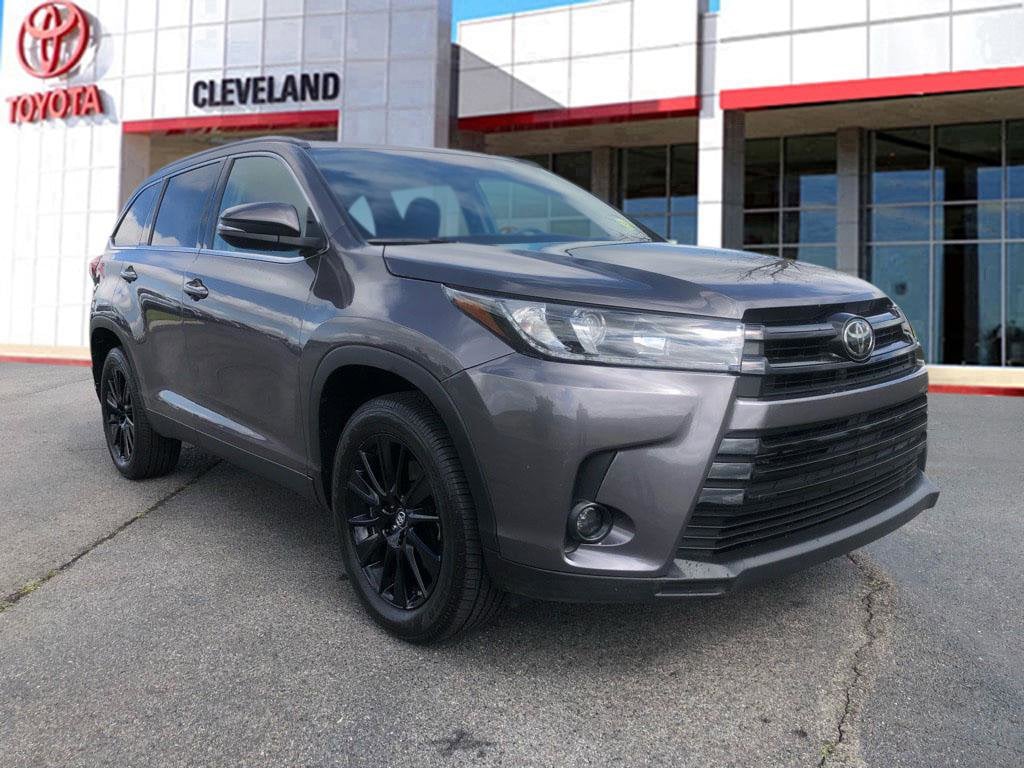 Used 2019 Toyota Highlander SE with VIN 5TDKZRFH9KS325861 for sale in Cleveland, TN