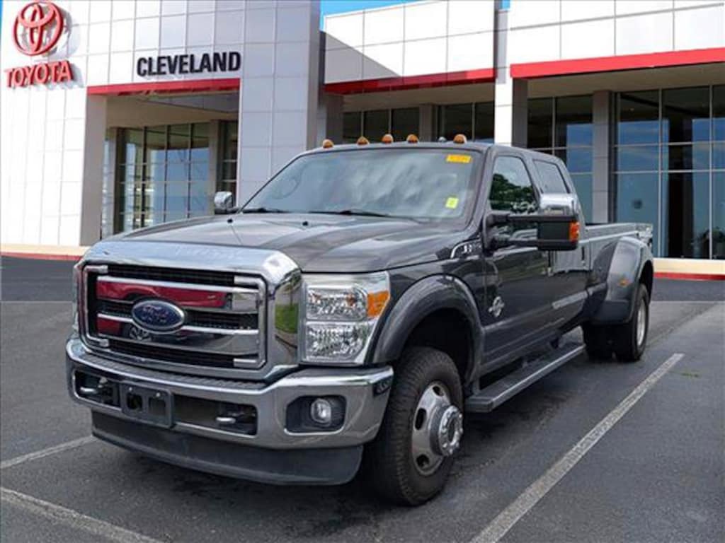 Used 2016 Ford F-350 Lariat Truck Crew Cab