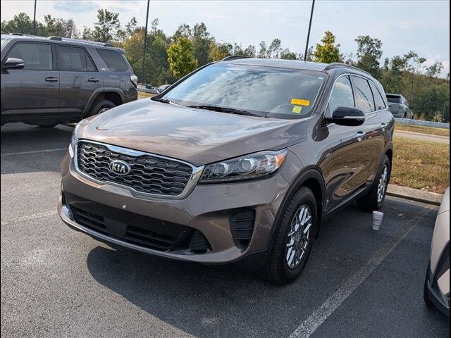 2020 Kia Sorento LX S photo 3