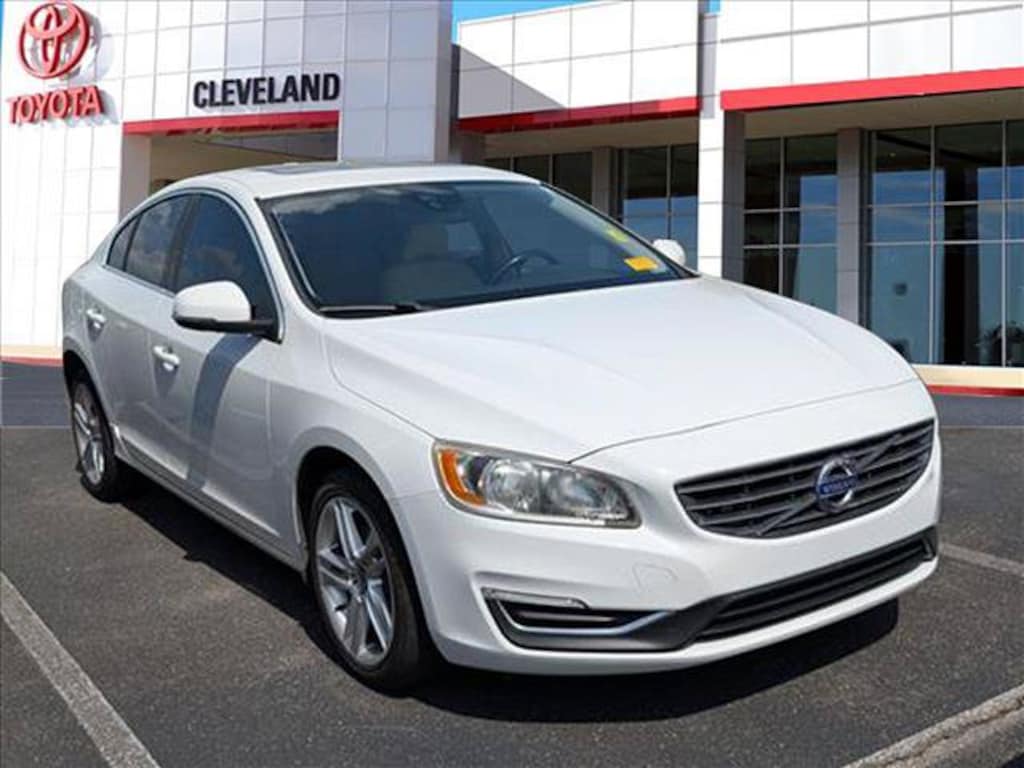 Used 2015 Volvo S60 T5 Platinum Sedan