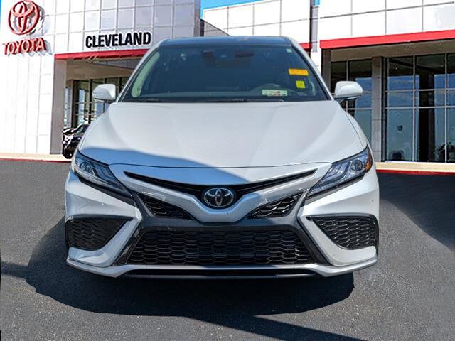 2023 Toyota Camry XSE photo 3
