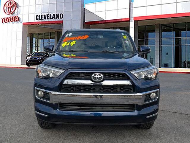 2019 Toyota 4Runner Limited photo 2