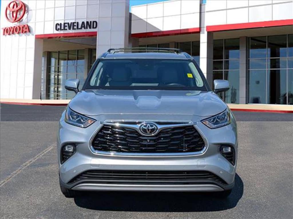 Used 2025 Toyota Highlander Platinum SUV