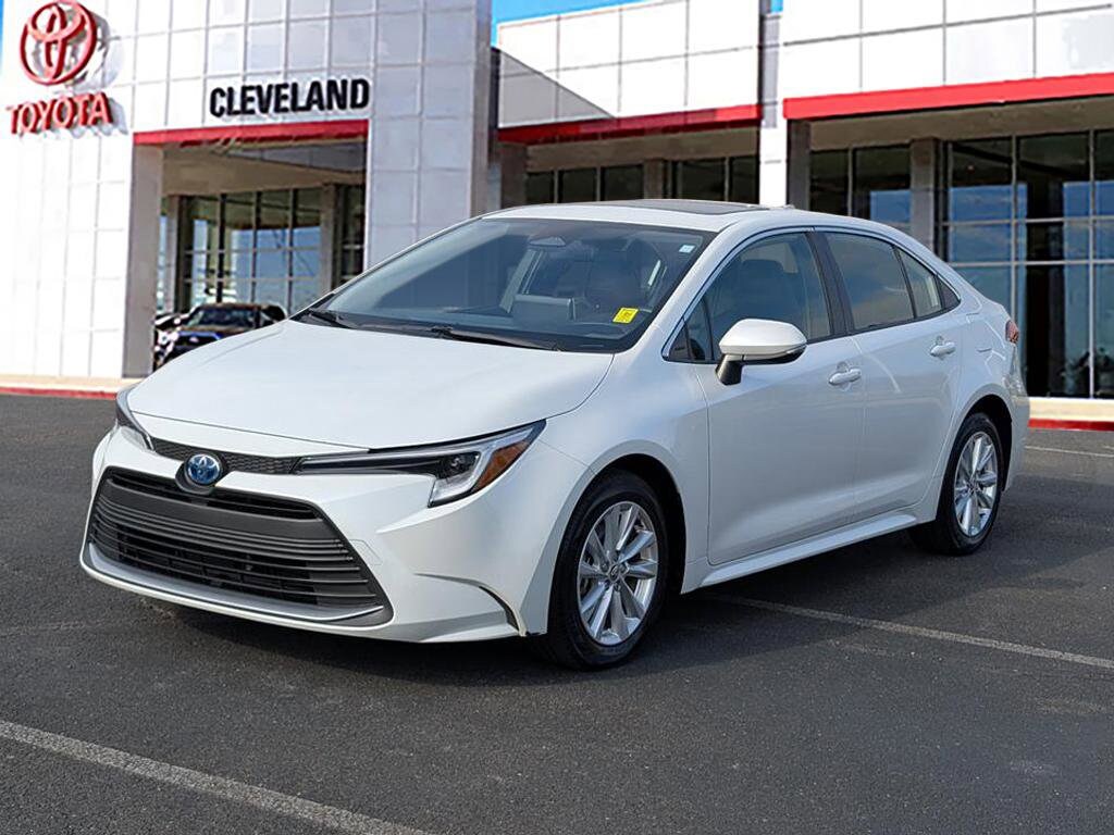 Used 2025 Toyota Corolla Hybrid XLE Sedan