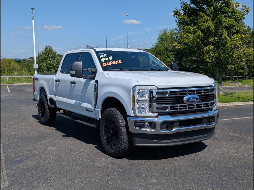 Used 2026 Ford F-250 XLT Truck Crew Cab