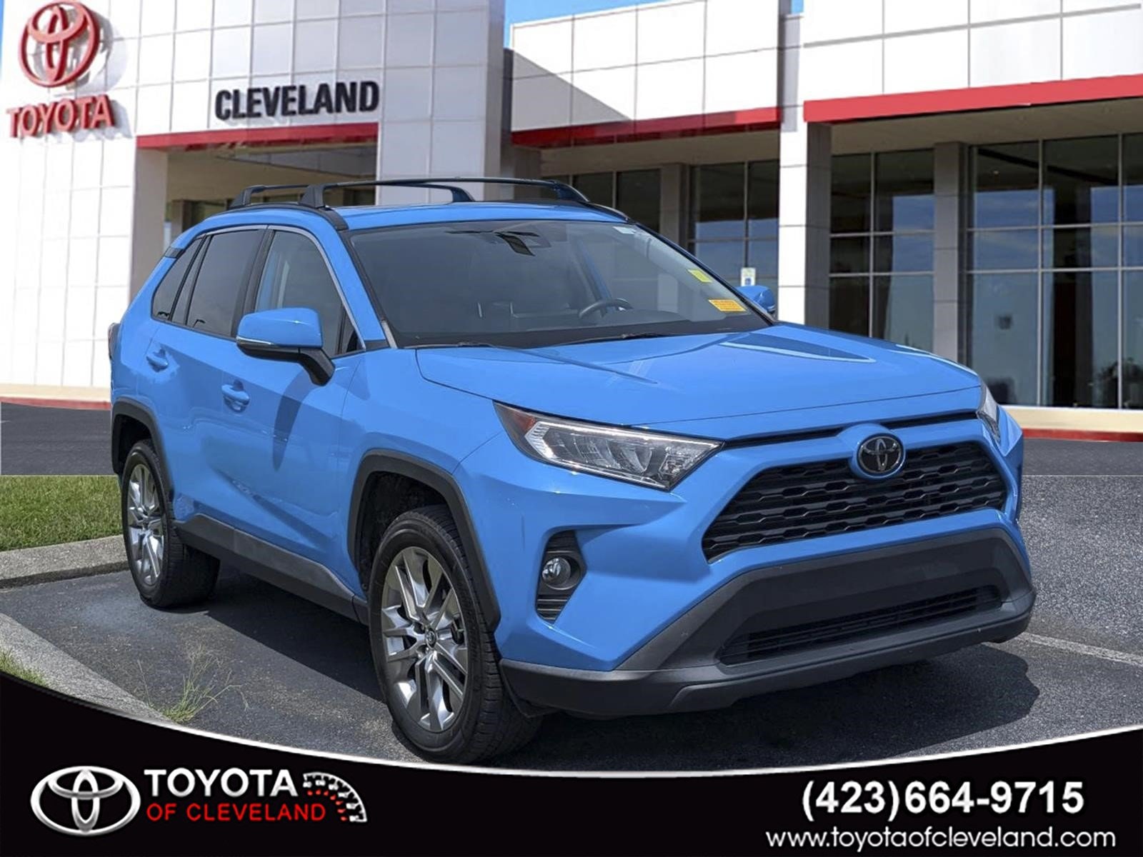 Pre-Owned 2020 Toyota RAV4 XLE Premium