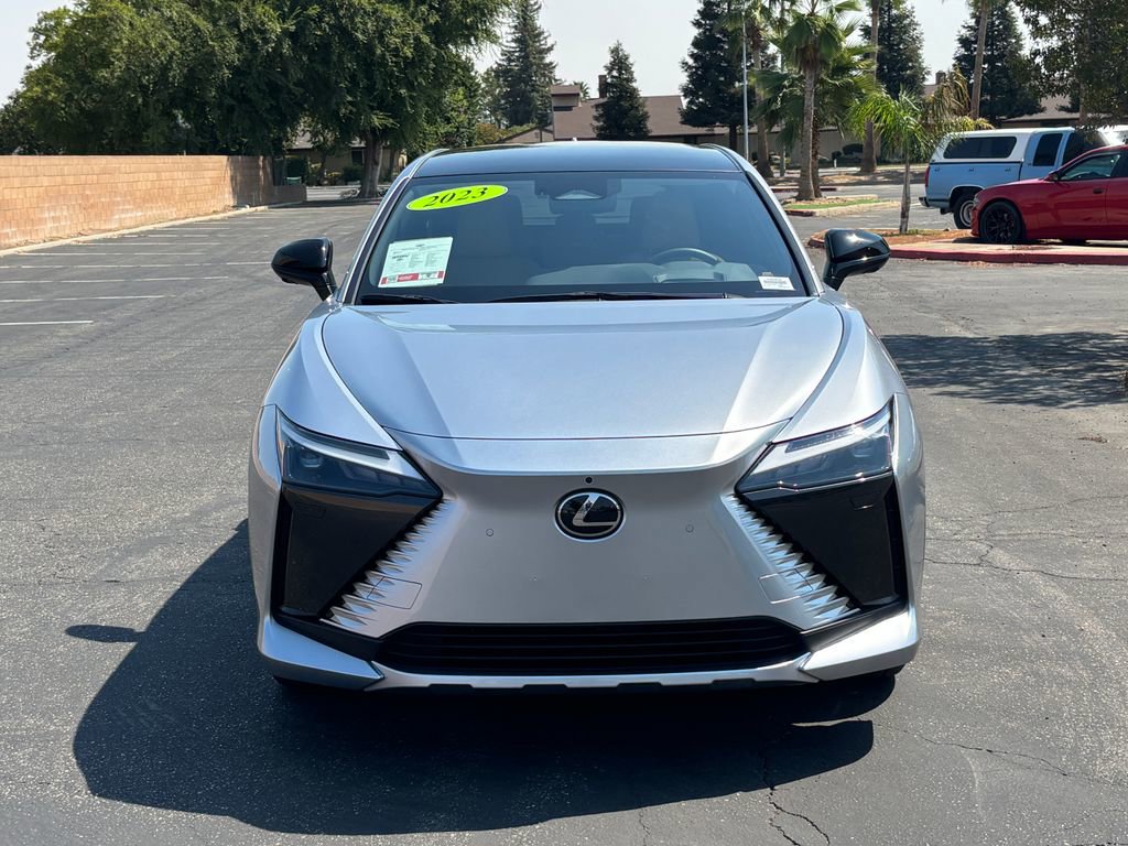 2023 Lexus RZ 450e Premium photo 2